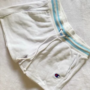 SHORT BLANCO CHAMPION